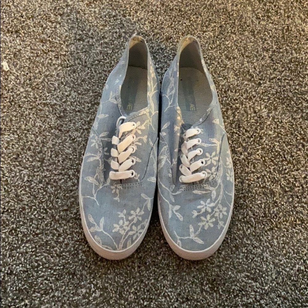 Cute Spring American Eagle Keds